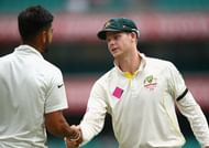 Virat Kohli (L) and Steve Smith